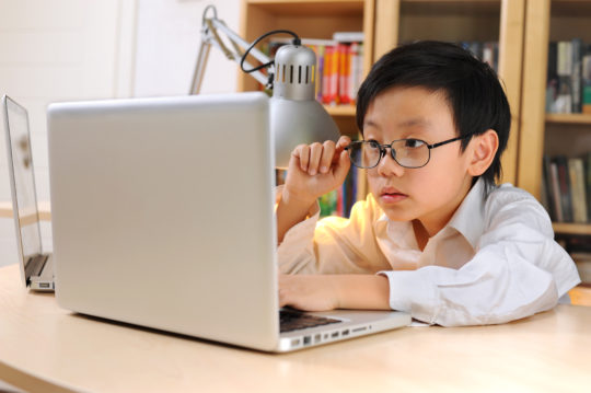 How To Reduce Risk of Myopia in Your Child